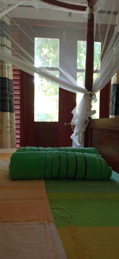 Mandara Rest Bed and Breakfast Hikkaduwa Εξωτερικό φωτογραφία