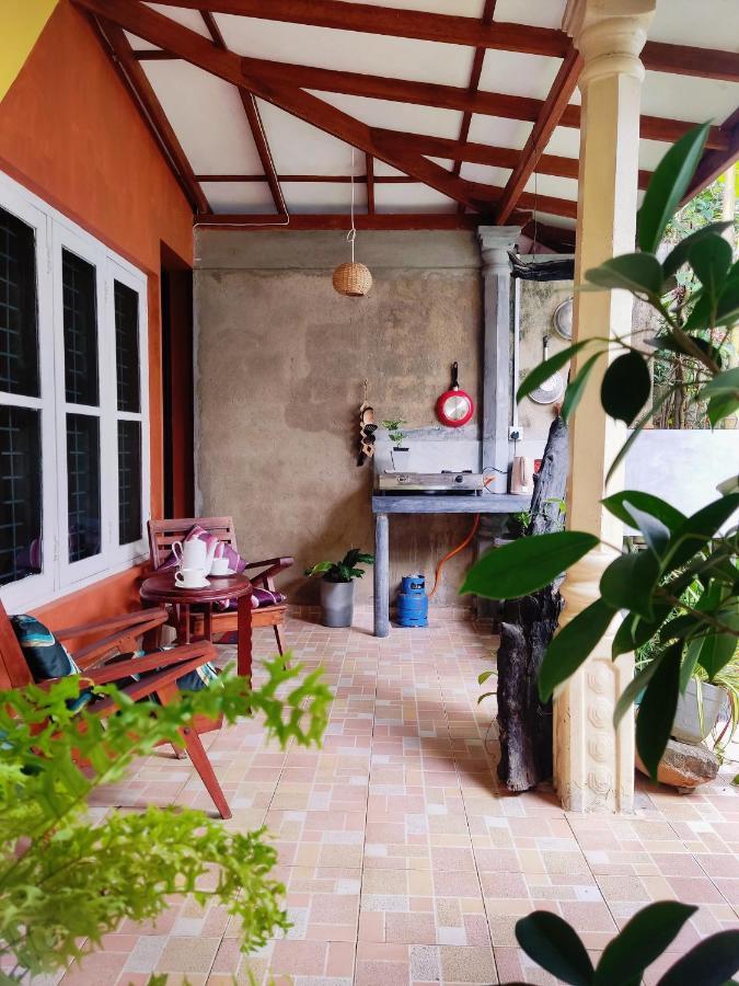 Mandara Rest Bed and Breakfast Hikkaduwa Εξωτερικό φωτογραφία