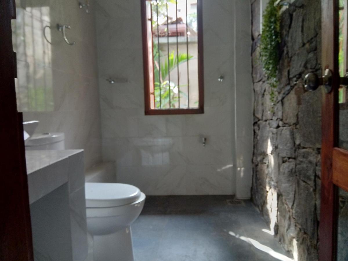 Mandara Rest Bed and Breakfast Hikkaduwa Εξωτερικό φωτογραφία